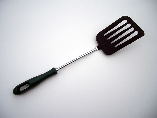 Sodet atau spatula