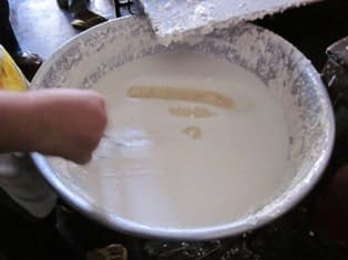 Adonan pisang goreng