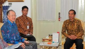 Ilustrasi saat Bapak Jokowi bersama Jim Young Kim, Presiden Bank Dunia.