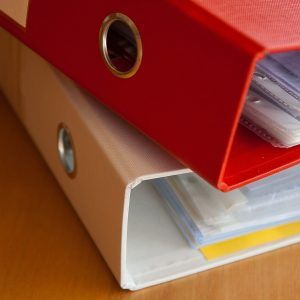 Dokumen Kertas Files Binder Arsip Kerja Putih Merah Kantor 300
